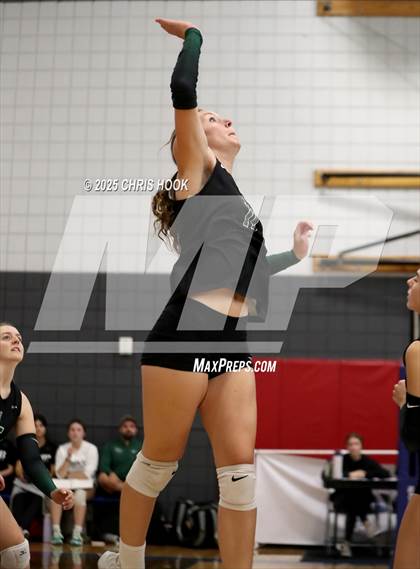 Thumbnail 3 in Tanque Verde vs. Sahuaro (Lancer Invitational) photogallery.
