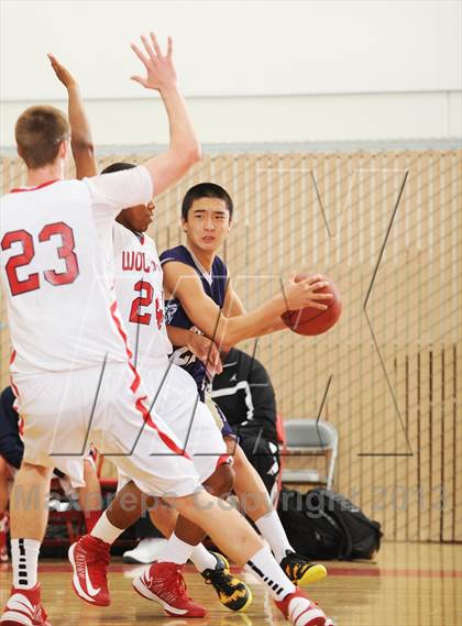 Thumbnail 2 in Diamond Bar vs. Great Oak (MaxPreps Holiday Classic) photogallery.