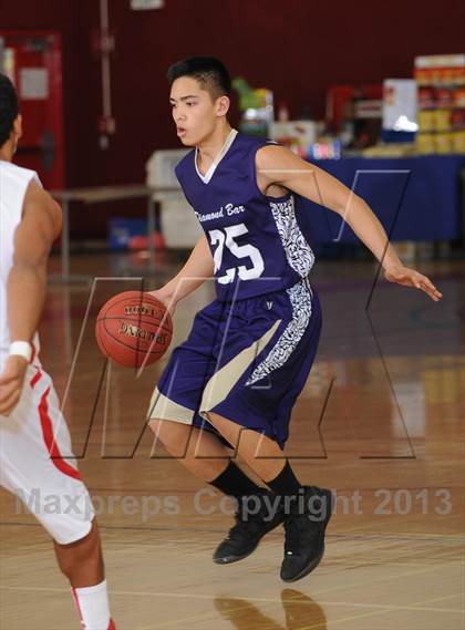 Thumbnail 2 in Diamond Bar vs. Great Oak (MaxPreps Holiday Classic) photogallery.