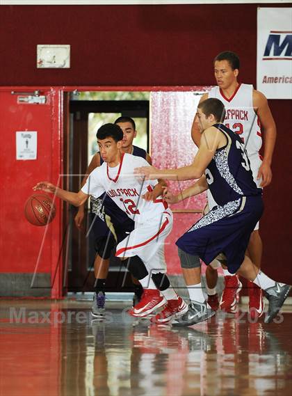 Thumbnail 3 in Diamond Bar vs. Great Oak (MaxPreps Holiday Classic) photogallery.