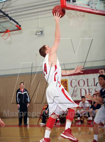 Thumbnail 3 in Diamond Bar vs. Great Oak (MaxPreps Holiday Classic) photogallery.