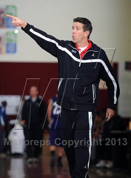 Thumbnail 3 in Diamond Bar vs. Great Oak (MaxPreps Holiday Classic) photogallery.