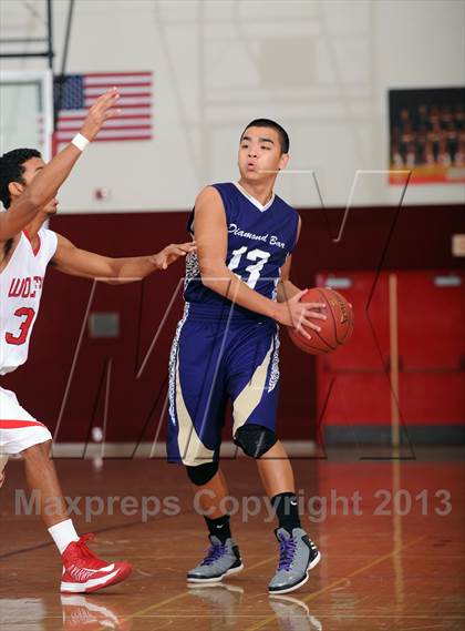 Thumbnail 2 in Diamond Bar vs. Great Oak (MaxPreps Holiday Classic) photogallery.
