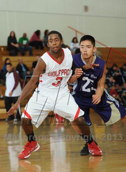 Thumbnail 1 in Diamond Bar vs. Great Oak (MaxPreps Holiday Classic) photogallery.