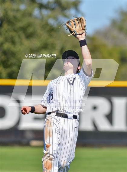 Thumbnail 1 in Ellison @ Vandegrift (Pennybacker Classic) photogallery.