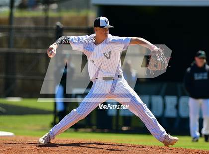 Thumbnail 1 in Ellison @ Vandegrift (Pennybacker Classic) photogallery.