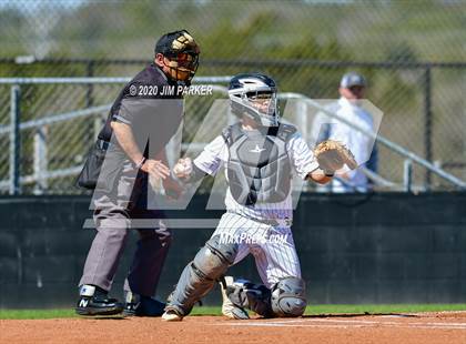 Thumbnail 1 in Ellison @ Vandegrift (Pennybacker Classic) photogallery.
