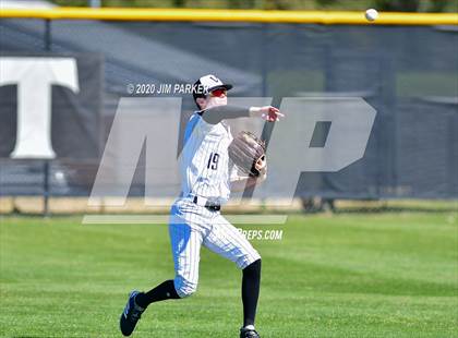 Thumbnail 3 in Ellison @ Vandegrift (Pennybacker Classic) photogallery.