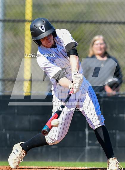 Thumbnail 1 in Ellison @ Vandegrift (Pennybacker Classic) photogallery.