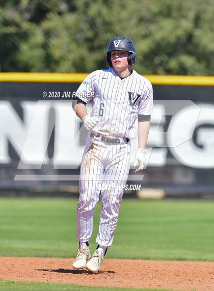 Thumbnail 2 in Ellison @ Vandegrift (Pennybacker Classic) photogallery.