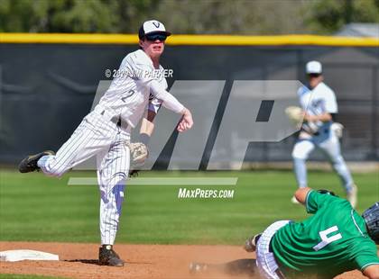 Thumbnail 1 in Ellison @ Vandegrift (Pennybacker Classic) photogallery.