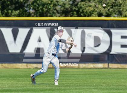 Thumbnail 1 in Ellison @ Vandegrift (Pennybacker Classic) photogallery.