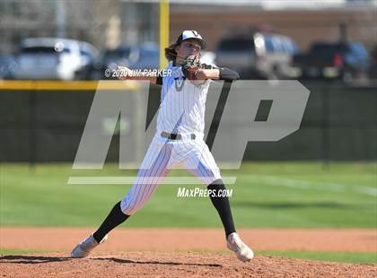 Thumbnail 2 in Ellison @ Vandegrift (Pennybacker Classic) photogallery.