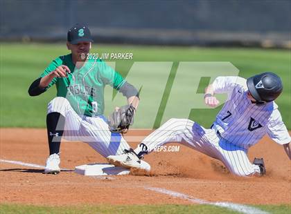 Thumbnail 1 in Ellison @ Vandegrift (Pennybacker Classic) photogallery.