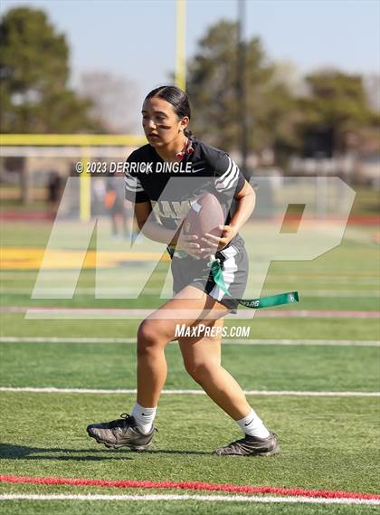 Thumbnail 3 in Valley Stream District vs. West Hempstead photogallery.