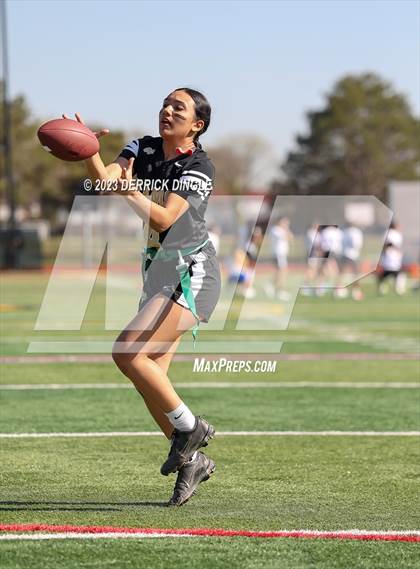 Thumbnail 1 in Valley Stream District vs. West Hempstead photogallery.