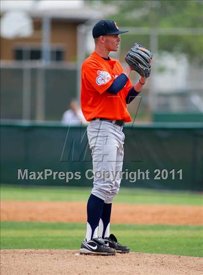 Thumbnail 1 in Alemany @ Cypress photogallery.