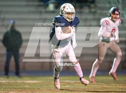 Thumbnail 3 in Juanita @ Eastside Catholic (WIAA 3A Playoff) photogallery.