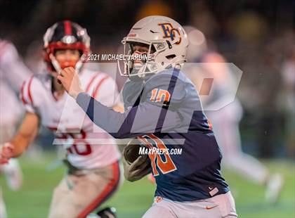 Thumbnail 3 in Juanita @ Eastside Catholic (WIAA 3A Playoff) photogallery.