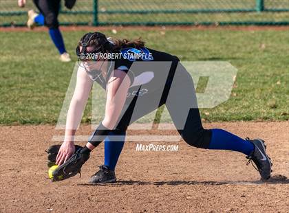 Thumbnail 2 in Cambridge Springs @ Harbor Creek (Scrimmage) photogallery.