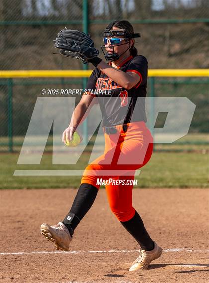 Thumbnail 2 in Cambridge Springs @ Harbor Creek (Scrimmage) photogallery.