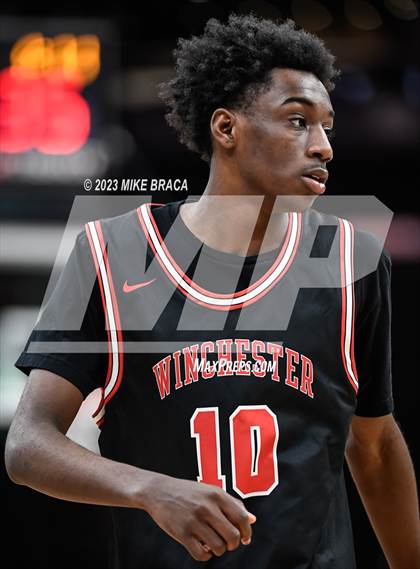 Thumbnail 3 in Winchester vs Milford ( Andrew James Lawson Foundation Invitational at TD Garden) photogallery.