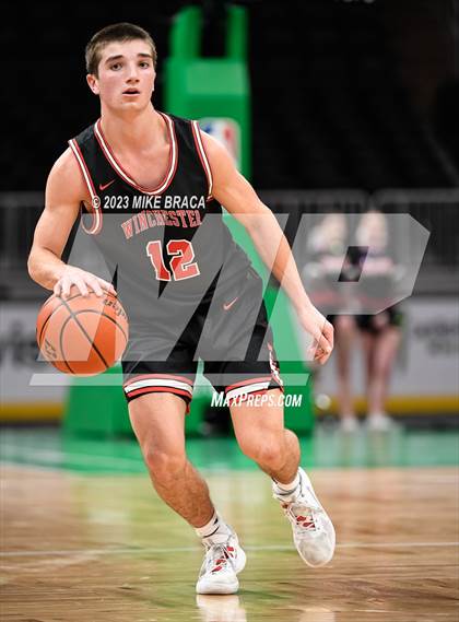 Thumbnail 2 in Winchester vs Milford ( Andrew James Lawson Foundation Invitational at TD Garden) photogallery.