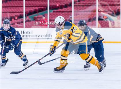 Thumbnail 3 in Xaverian Brothers vs Malden Catholic (Frozen Fenway) photogallery.