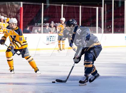 Thumbnail 3 in Xaverian Brothers vs Malden Catholic (Frozen Fenway) photogallery.