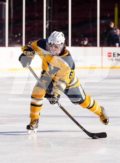 Thumbnail 3 in Xaverian Brothers vs Malden Catholic (Frozen Fenway) photogallery.