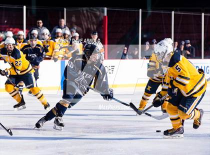 Thumbnail 2 in Xaverian Brothers vs Malden Catholic (Frozen Fenway) photogallery.