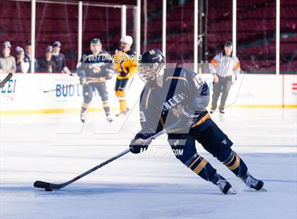 Thumbnail 2 in Xaverian Brothers vs Malden Catholic (Frozen Fenway) photogallery.