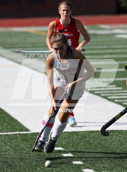 Thumbnail 3 in Charlotte Catholic @ Providence Day photogallery.