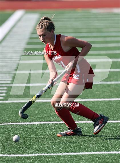 Thumbnail 1 in Charlotte Catholic @ Providence Day photogallery.
