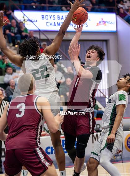 Thumbnail 3 in Kingston vs Green Tech (NYSPHSAA Class AAA Semifinal) photogallery.