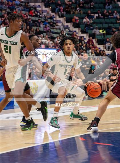 Thumbnail 2 in Kingston vs Green Tech (NYSPHSAA Class AAA Semifinal) photogallery.