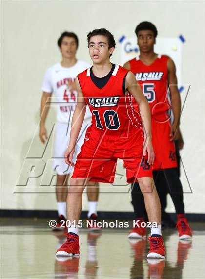 Thumbnail 3 in Harvard-Westlake vs. La Salle (El Segundo Tournament) photogallery.