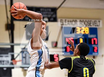 Thumbnail 3 in Wise vs  Eleanor Roosevelt (MPSSAA 4A Quarterfinal) photogallery.