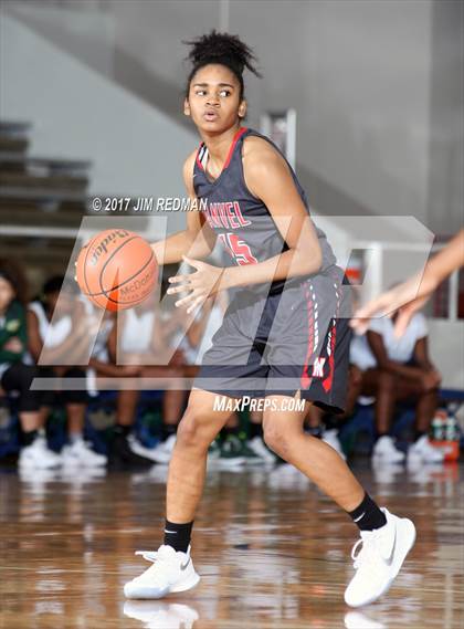 Thumbnail 2 in Manvel vs. Cypress Falls (McDonald's Texas Invitational) photogallery.