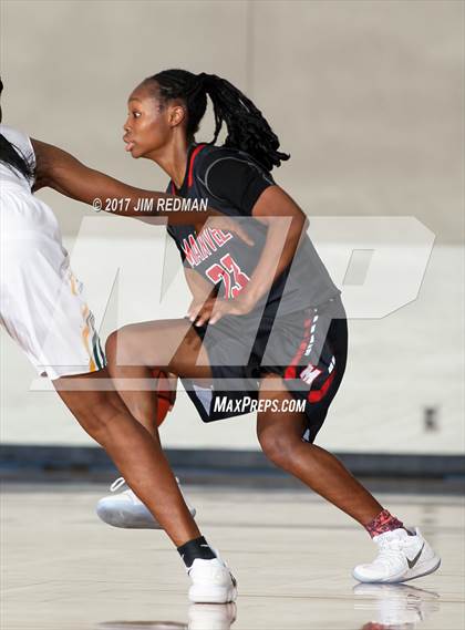 Thumbnail 3 in Manvel vs. Cypress Falls (McDonald's Texas Invitational) photogallery.