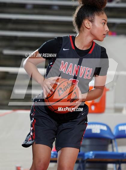 Thumbnail 3 in Manvel vs. Cypress Falls (McDonald's Texas Invitational) photogallery.
