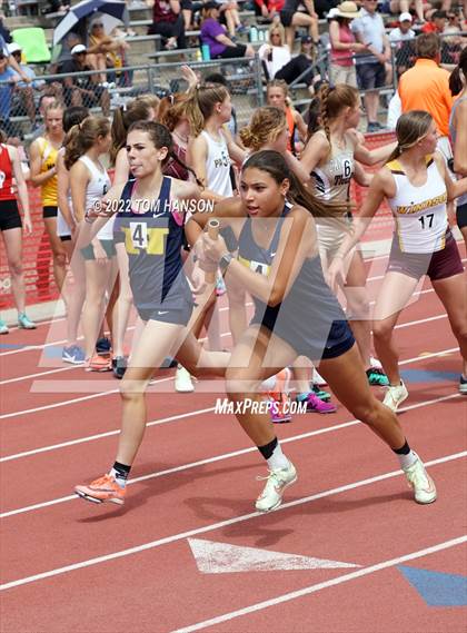 Thumbnail 1 in CHSAA 4A Championships (4x800 Meter Relay) photogallery.