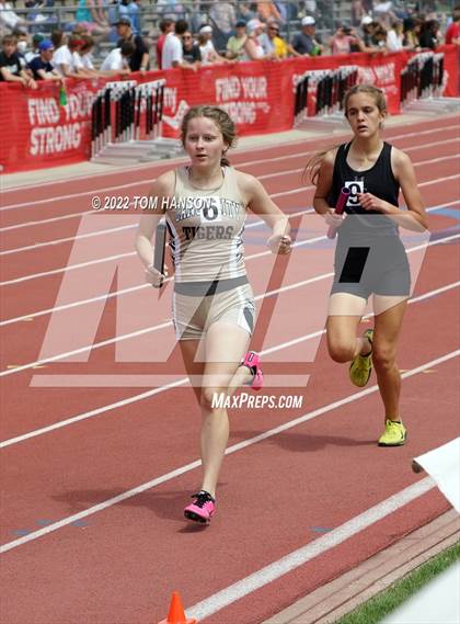 Thumbnail 3 in CHSAA 4A Championships (4x800 Meter Relay) photogallery.
