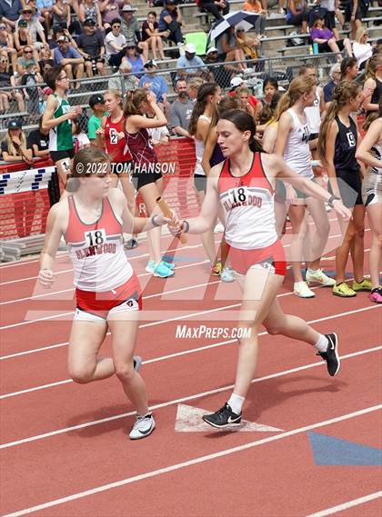 Thumbnail 2 in CHSAA 4A Championships (4x800 Meter Relay) photogallery.