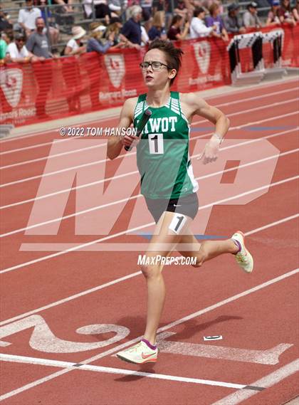 Thumbnail 3 in CHSAA 4A Championships (4x800 Meter Relay) photogallery.