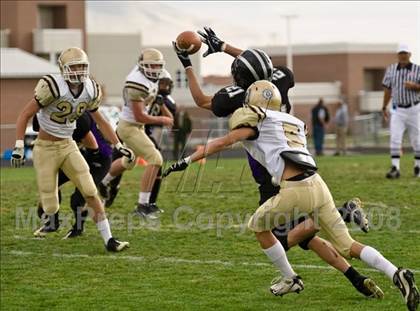 Thumbnail 1 in Davis @ Riverton photogallery.