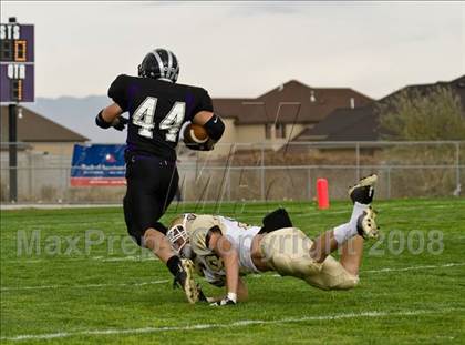 Thumbnail 2 in Davis @ Riverton photogallery.