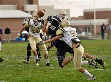 Thumbnail 2 in Davis @ Riverton photogallery.