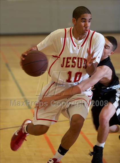 Thumbnail 3 in Jesuit vs. Johnson (Cordova Christmas Classic) photogallery.