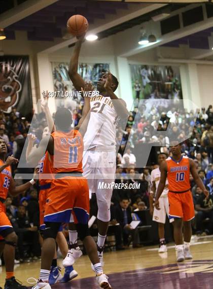 Thumbnail 1 in Christ the King vs St. Raymond (SNY Invitational) photogallery.